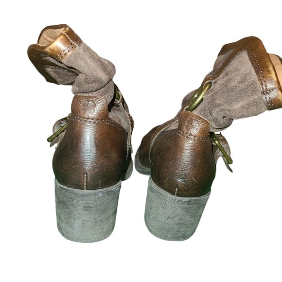 Lucky Brand Boots - Picture 8 of 16